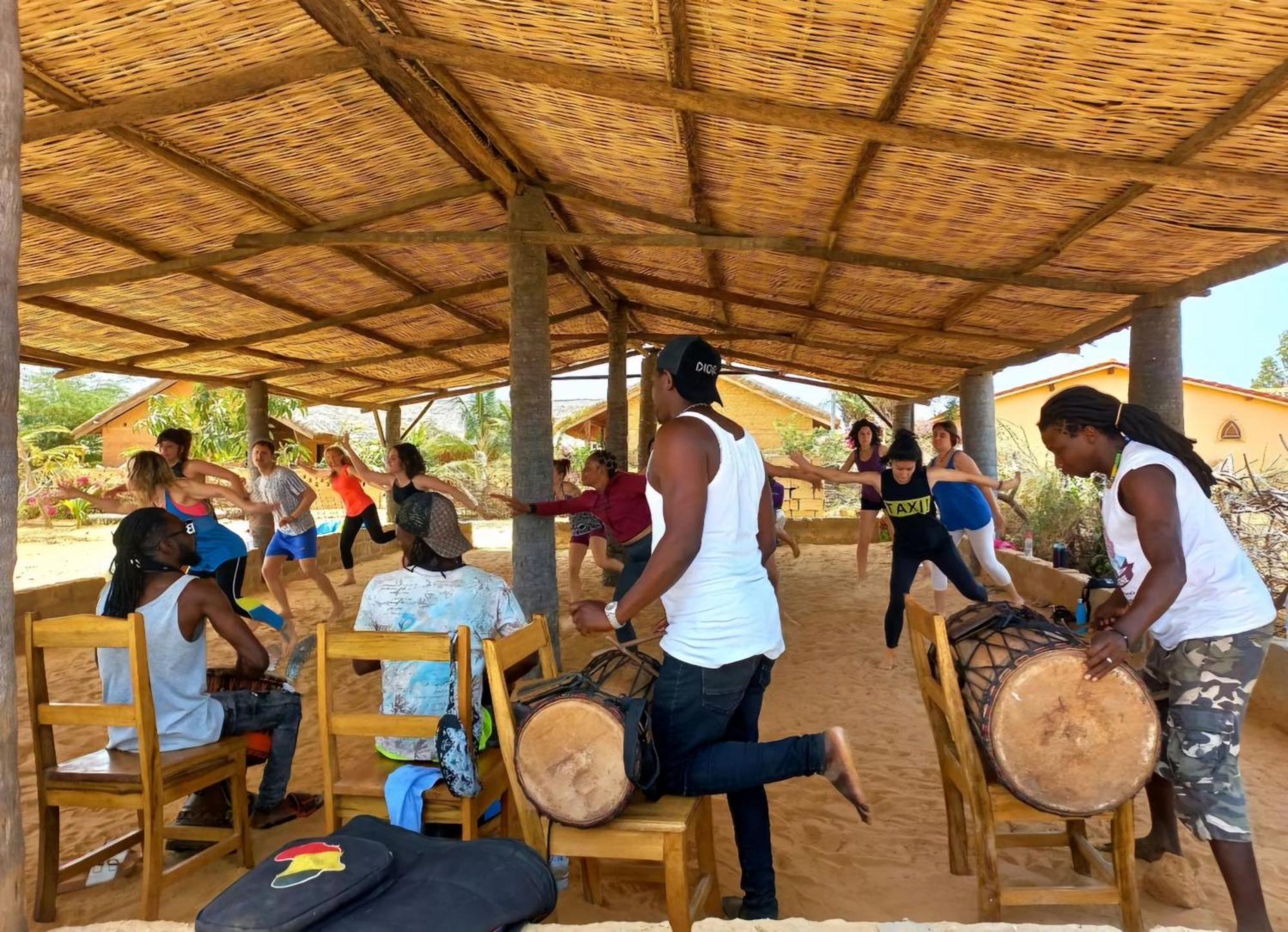 Nguel Du Saloum - Chez Abdou Et Mar Hotel Mar Lodj Bagian luar foto