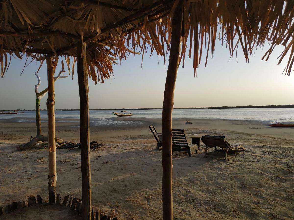 Nguel Du Saloum - Chez Abdou Et Mar Hotel Mar Lodj Bagian luar foto