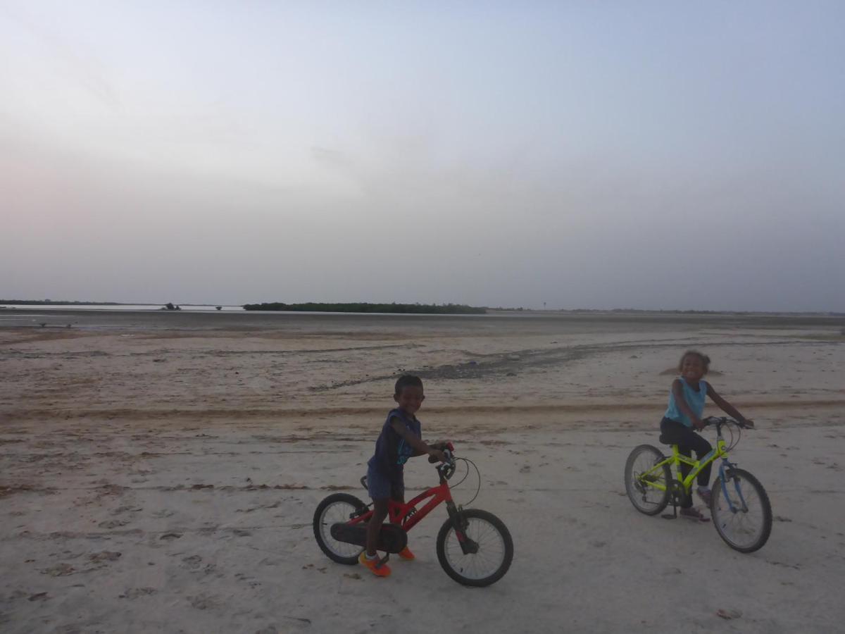 Nguel Du Saloum - Chez Abdou Et Mar Hotel Mar Lodj Bagian luar foto